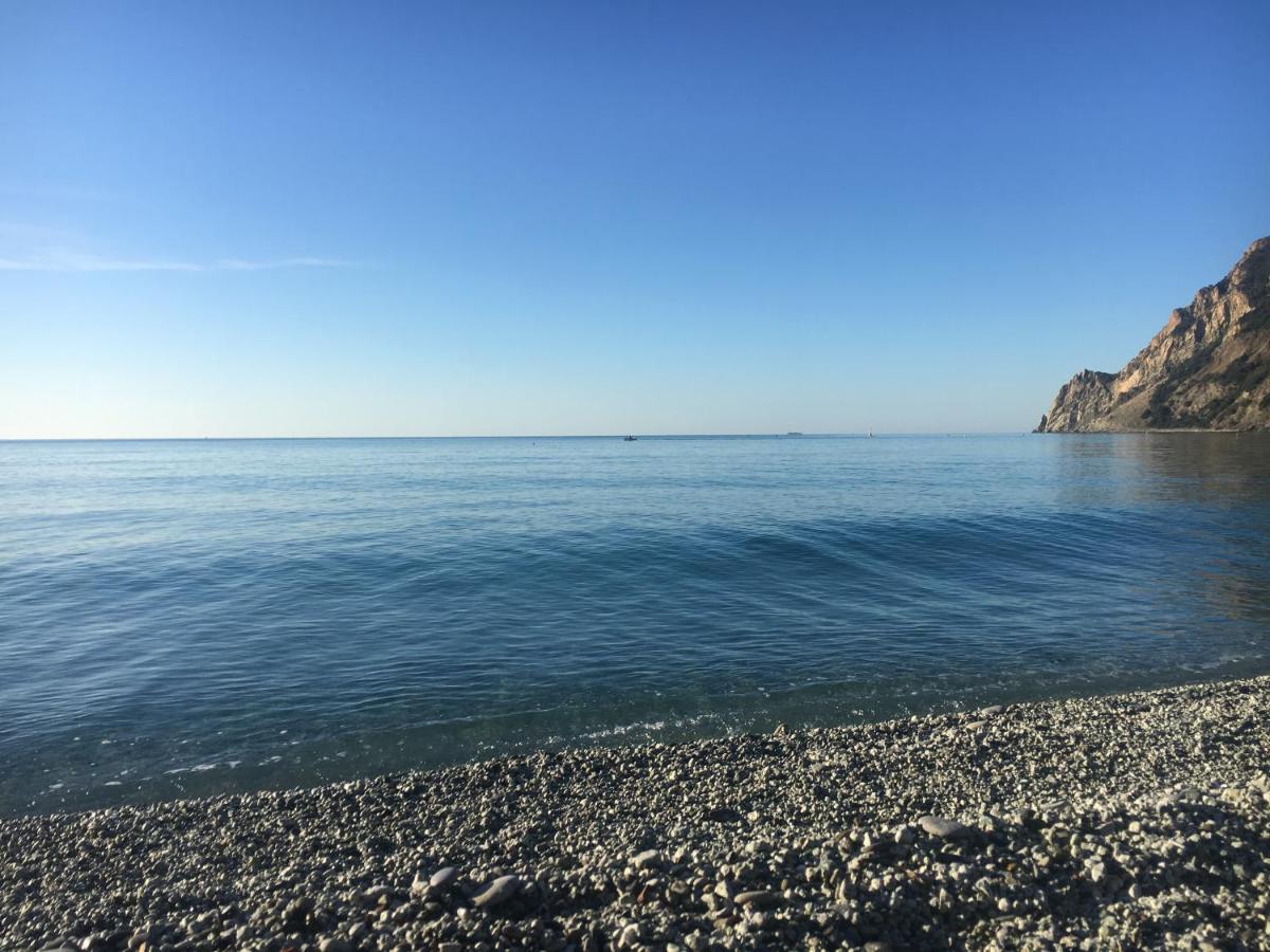 Apartamento Cinqueterreblu Lungomarenostro Monterosso al Mare Exterior foto