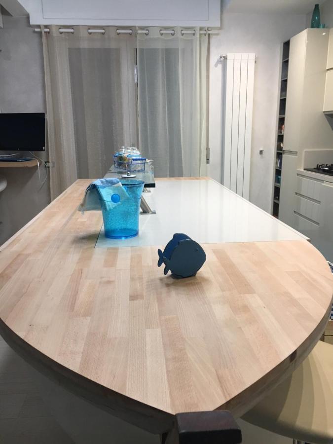 Apartamento Cinqueterreblu Lungomarenostro Monterosso al Mare Exterior foto