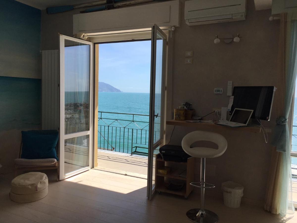 Apartamento Cinqueterreblu Lungomarenostro Monterosso al Mare Exterior foto